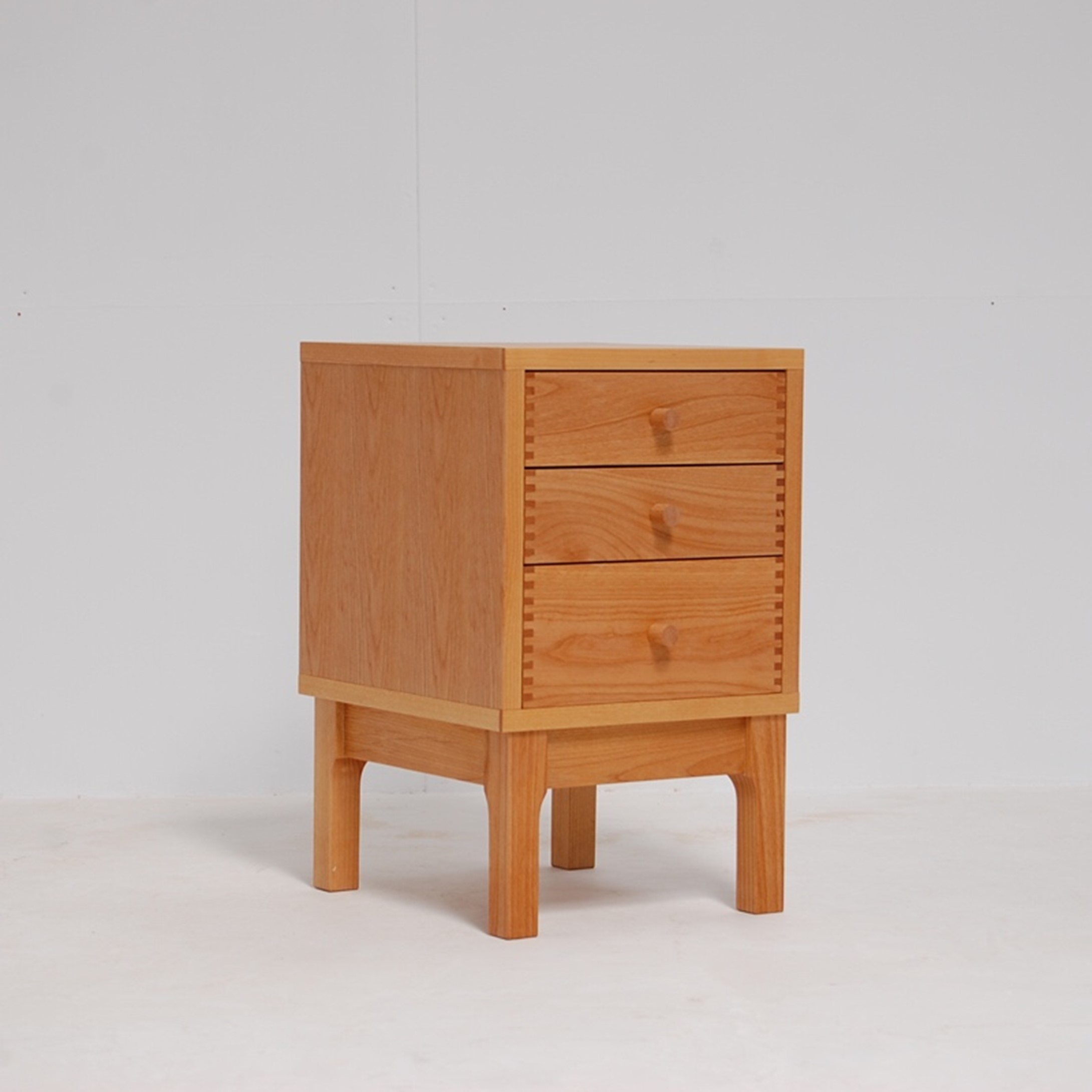 small chest x2