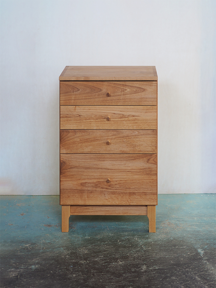 MUKUCAB 4 Drawers Chest