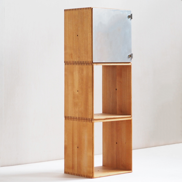 Stacking Cube ボックス3つとアルミ扉